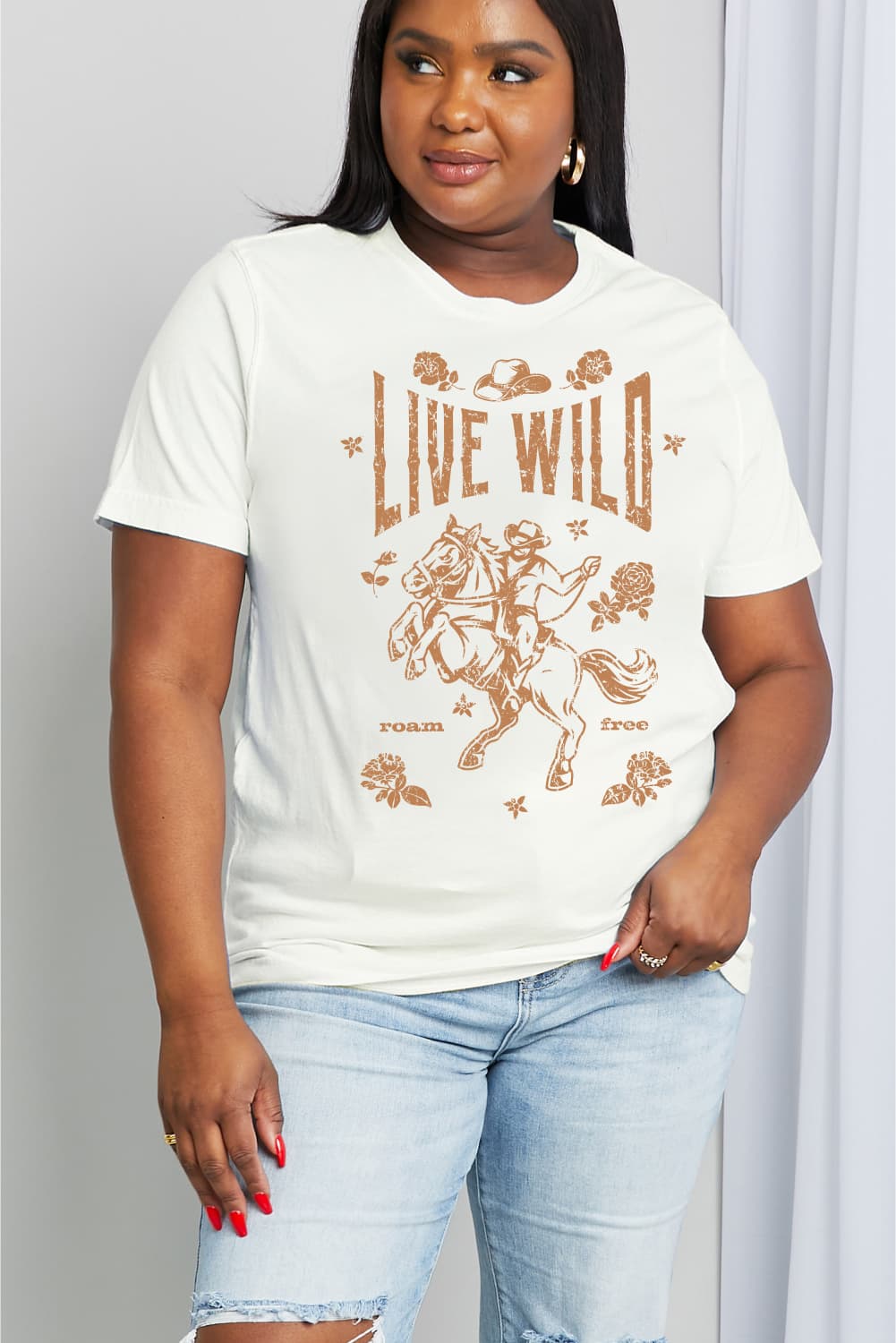 Simply Love Full Size LIVE WILD ROAM FREE Graphic Cotton Tee